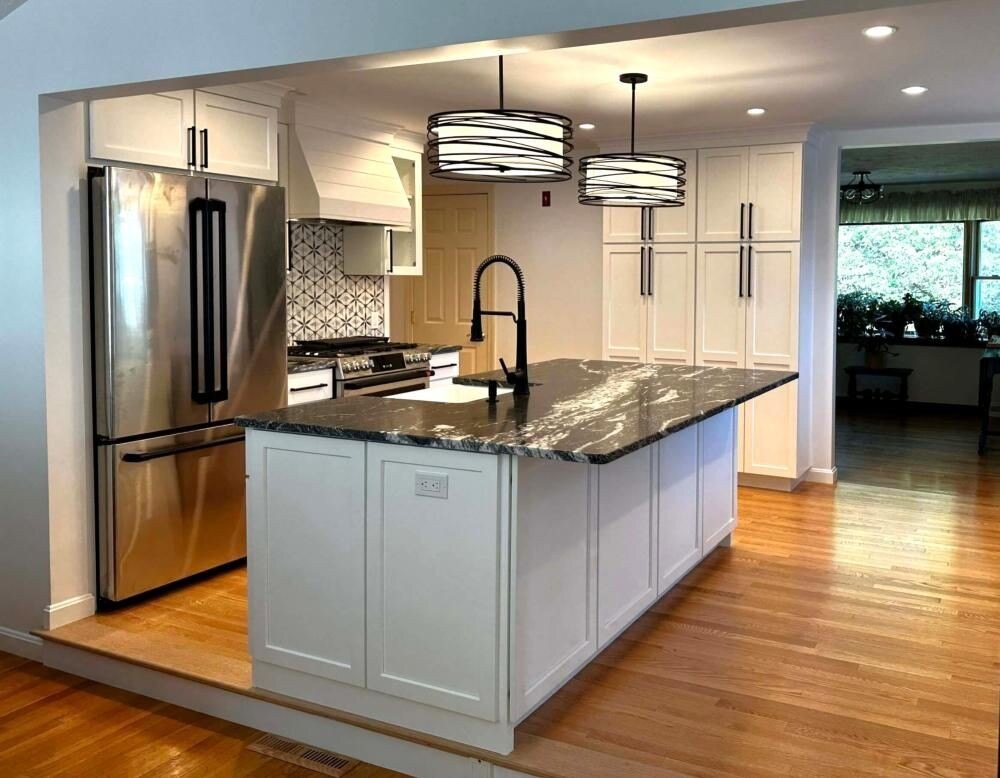 cape kitchen remodel with large island idea completed